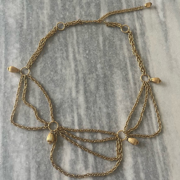 COPY - Best 1960s gold toned chain belt mod substantial perfect for holidays - Picture 17 of 17
